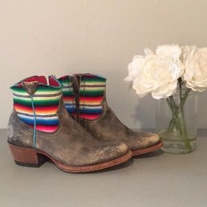 Women’s Cowgirl Serape bootie- Macie Bean